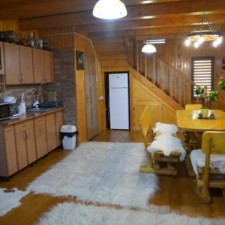 Holiday home Pensiunea 